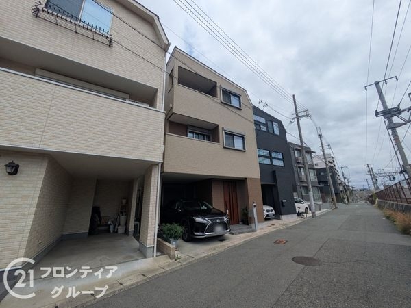 神戸市東灘区西岡本１丁目の中古一戸建て