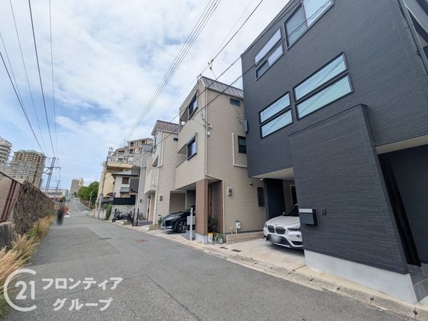 神戸市東灘区西岡本１丁目の中古一戸建て
