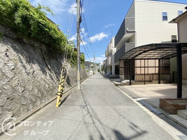神戸市灘区土山町　中古一戸建て