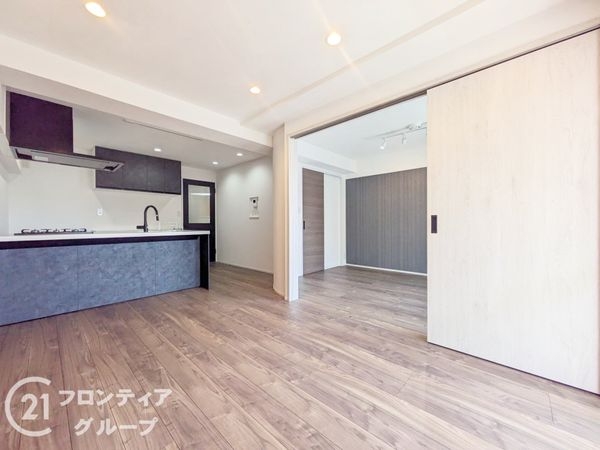 グランドプラザ御崎公園　中古マンション