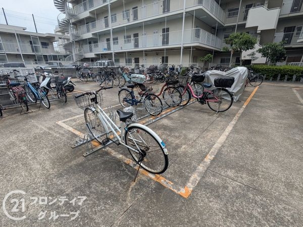 グランドプラザ御崎公園　中古マンション