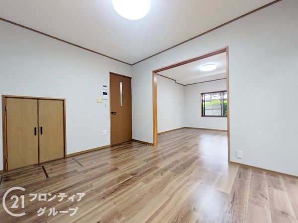 芦屋市東山町　中古一戸建て