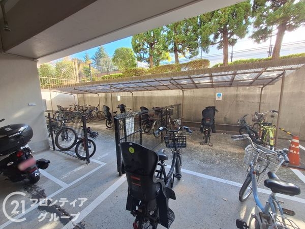 熊内スカイハイツ　中古マンション