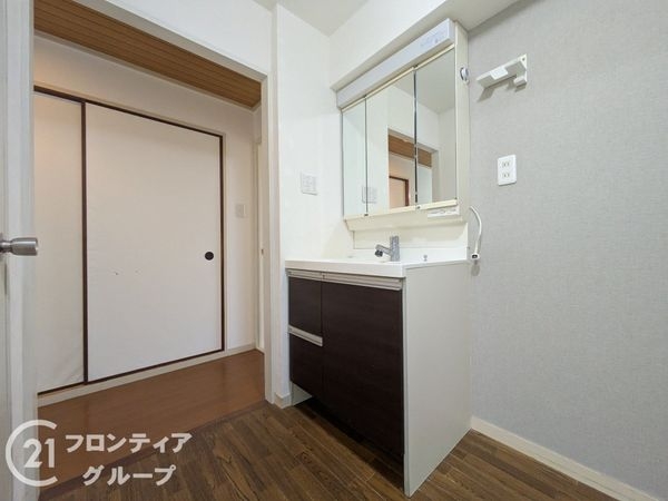 芦屋緑１住宅１号棟　中古マンション