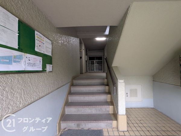 芦屋緑１住宅１号棟　中古マンション