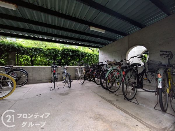 芦屋緑１住宅１号棟　中古マンション