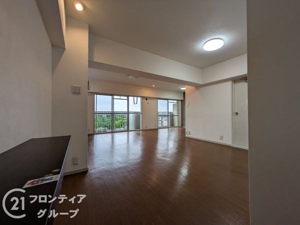 芦屋緑１住宅１号棟　中古マンション