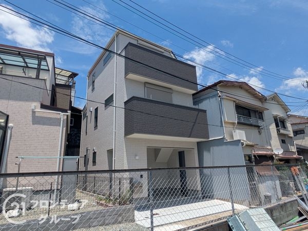 神戸市兵庫区湊川町８丁目　新築一戸建て　全１区画