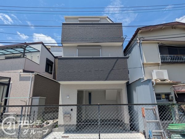 神戸市兵庫区湊川町8丁目 新築一戸建て 全1区画