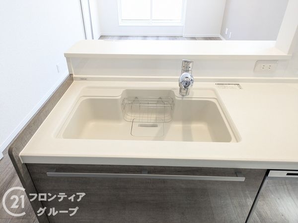 神戸市兵庫区湊川町８丁目　新築一戸建て　全１区画