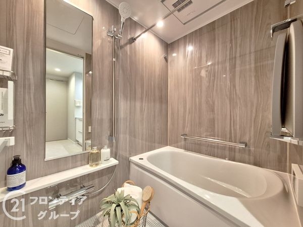 メゾン岡本南　中古マンション