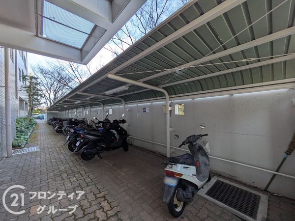 ＲＩＣイーストコート四番街１２９号棟　中古マンション