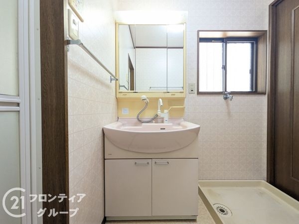 神戸市東灘区西岡本６丁目の中古一戸建て
