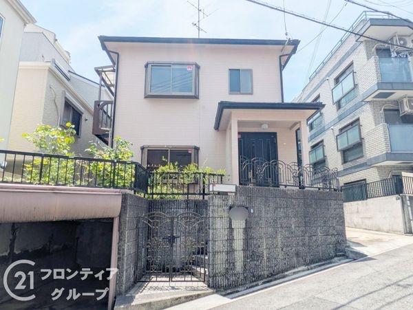 神戸市東灘区西岡本６丁目　中古一戸建て