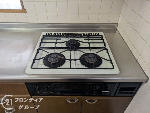 神戸市東灘区西岡本６丁目の中古一戸建て