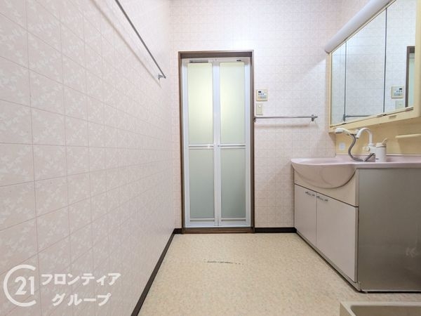 神戸市東灘区西岡本６丁目の中古一戸建て