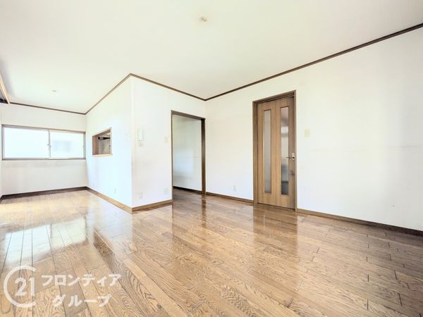 神戸市東灘区西岡本６丁目　中古一戸建て