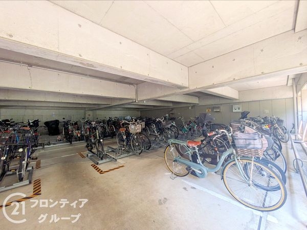 ラ・ヴェール芦屋３　６号棟　中古マンション