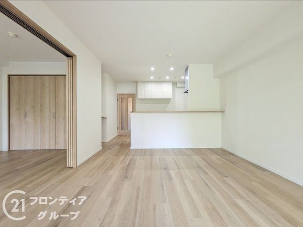 ラ・ヴェール芦屋３　６号棟　中古マンション