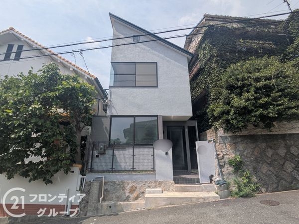 神戸市灘区五毛通３丁目　中古一戸建て