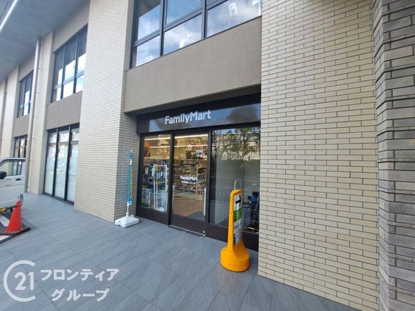 イトーピア御影山手坂山手東館　中古マンション(ファミリーマート甲南医療センター店)