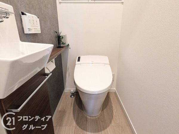 神戸市中央区神若通３丁目　新築一戸建て