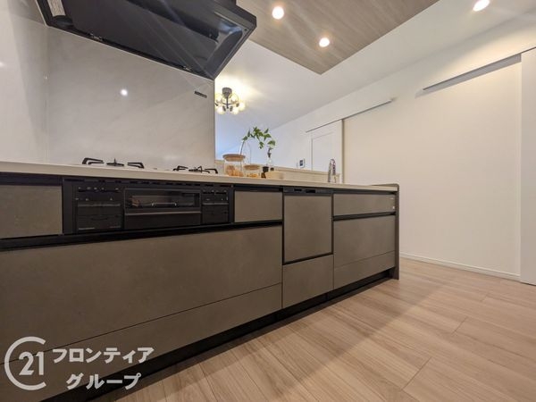 神戸市中央区神若通３丁目　新築一戸建て