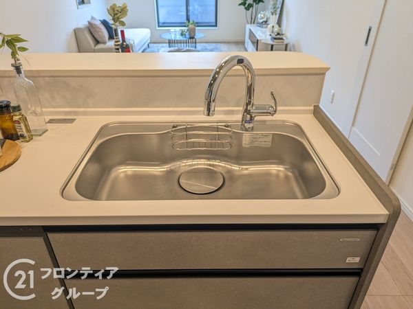 神戸市中央区神若通３丁目　新築一戸建て