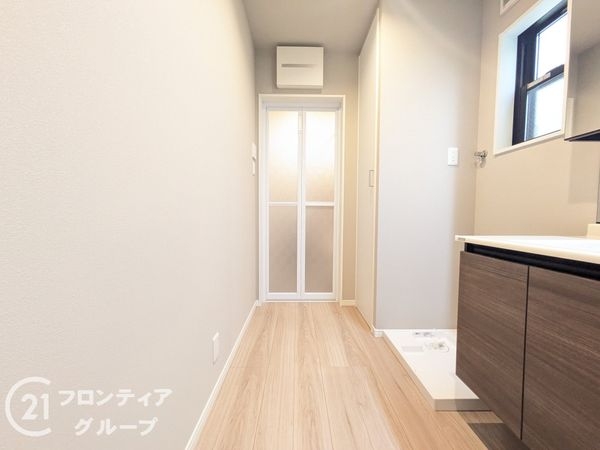 神戸市中央区神若通３丁目　新築一戸建て