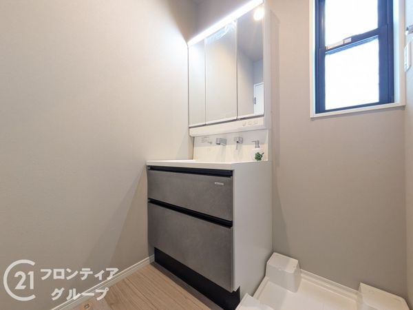 神戸市灘区記田町１丁目　新築一戸建て