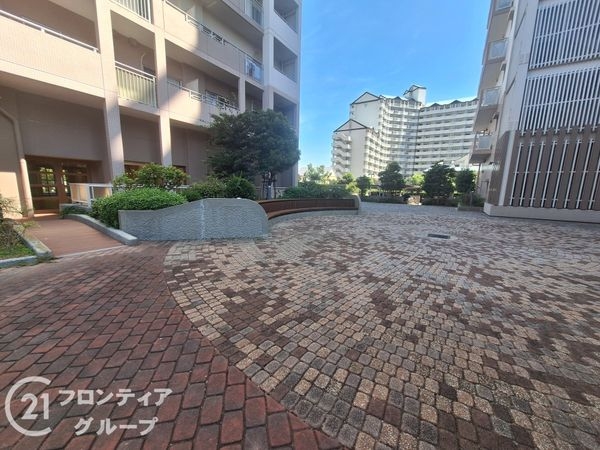 ＲＩＣイーストコート８番街１番館　中古マンション