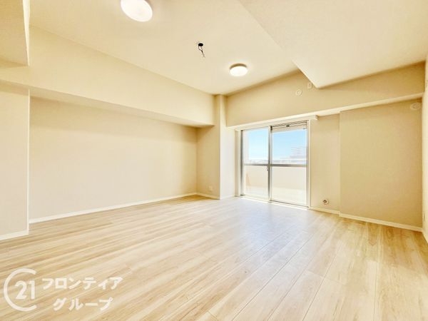 ＲＩＣイーストコート８番街１番館　中古マンション