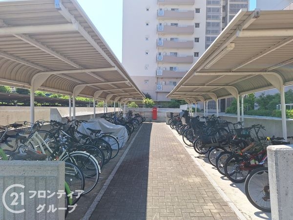 ＲＩＣイーストコート８番街１番館　中古マンション