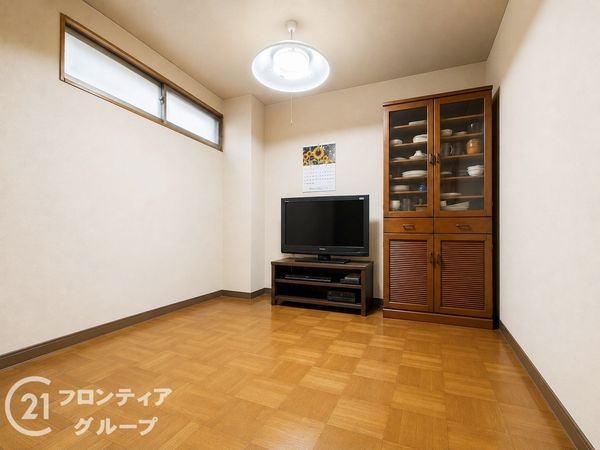 神戸市中央区東川崎町７丁目の中古一戸建て