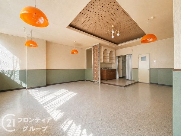 神戸市中央区東川崎町７丁目の中古一戸建て
