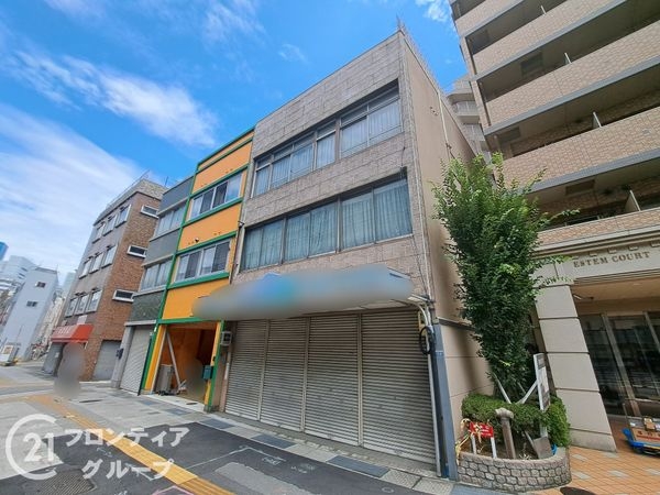 神戸市中央区東川崎町７丁目の中古一戸建て