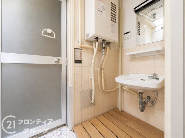神戸市中央区東川崎町７丁目の中古一戸建て