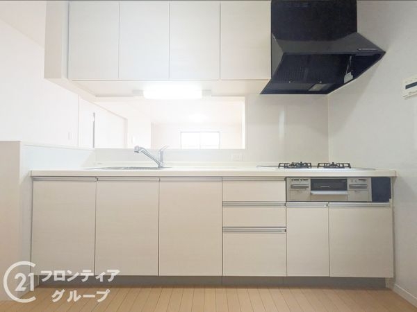 神戸市長田区御蔵通３丁目　中古一戸建て