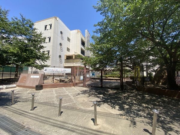 ポートアイランド住宅45号棟　中古マンション(神戸市立義務教育学校港島学園)
