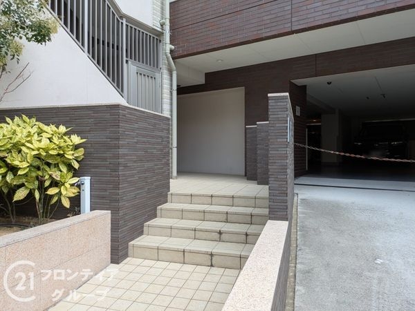ヌーヴェルワイズ灘駅前　中古マンション
