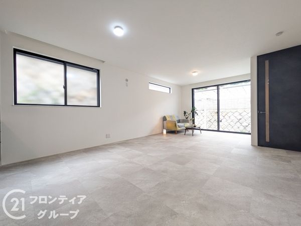 神戸市灘区鶴甲２丁目の中古一戸建て
