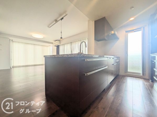 エヌヴィ西岡本レジデンス　中古マンション