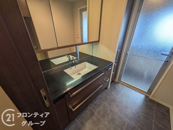エヌヴィ西岡本レジデンス　中古マンション