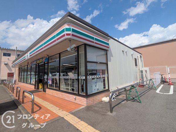 RICイーストコート４番街５番館　中古マンション(セブンイレブン神戸六甲アイランド北店)