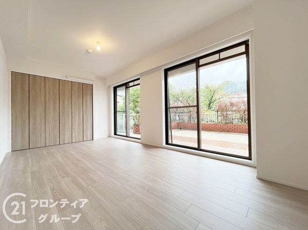 ロイヤルヒル芦屋　中古マンション