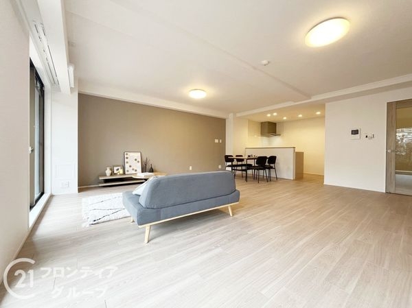 ロイヤルヒル芦屋　中古マンション