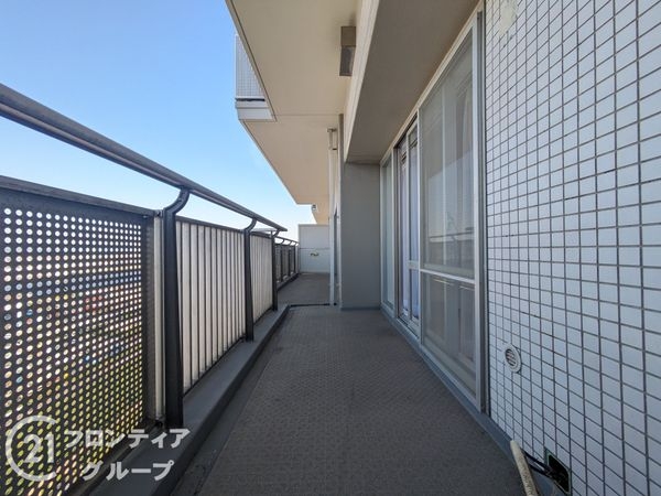 ＲＩＣイーストコート３番街１０１号棟　中古マンション