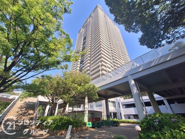 RICイーストコート3番街101号棟 中古マンション