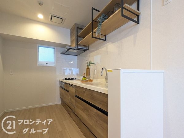 ＲＩＣイーストコート３番街１０１号棟　中古マンション