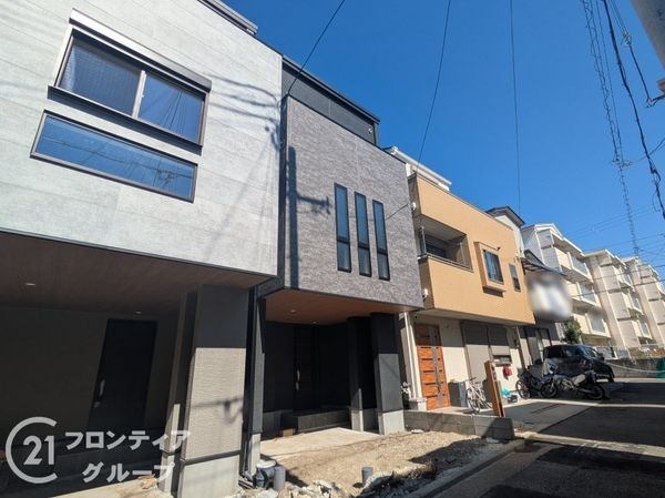 神戸市兵庫区馬場町　新築一戸建て　B号棟